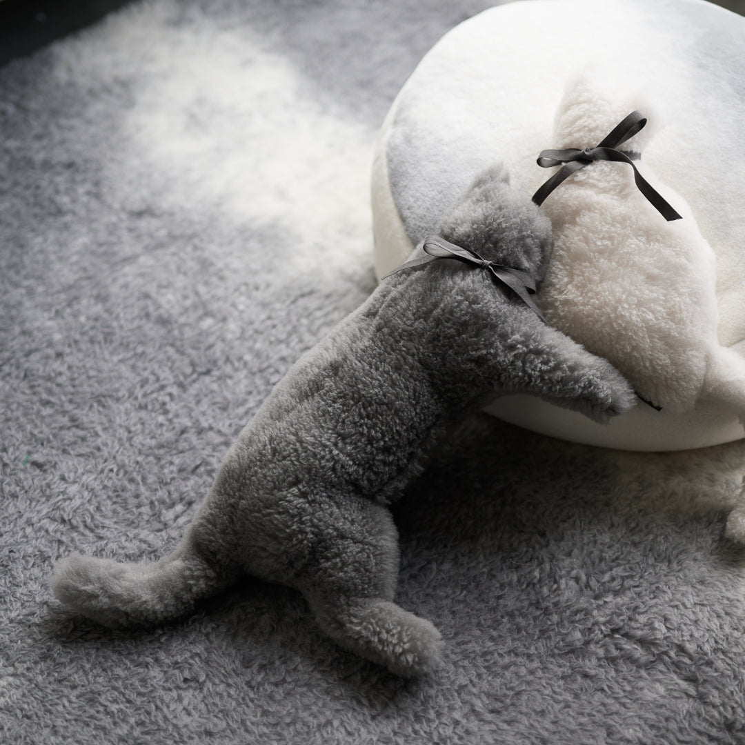 SERENE4.0 MERINO WOOL CAT cushion