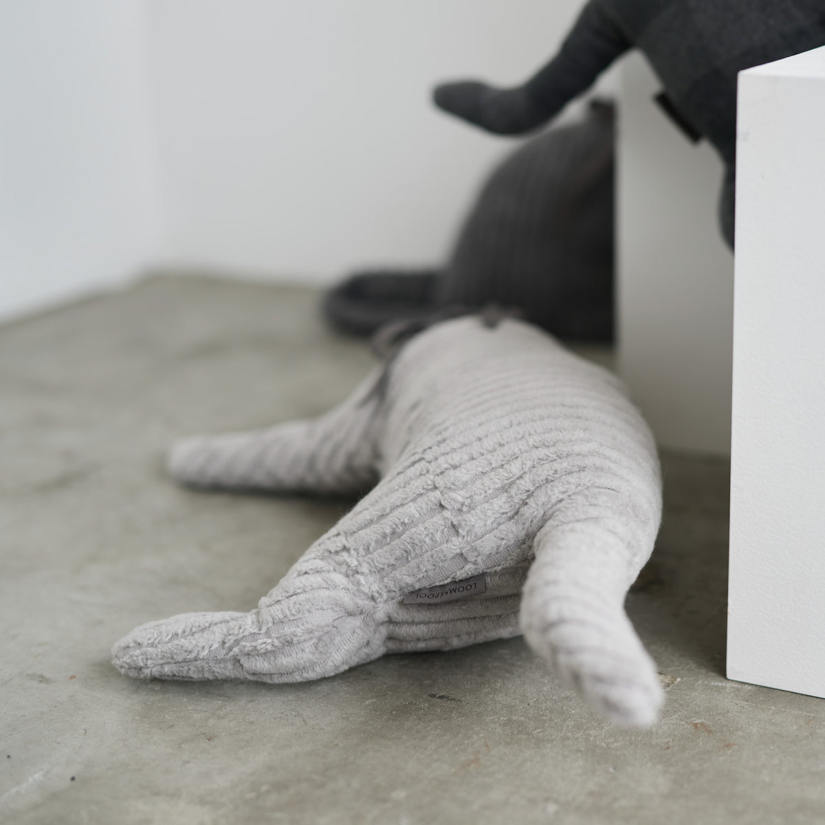 GRAU COTTON CAT Body Pillow