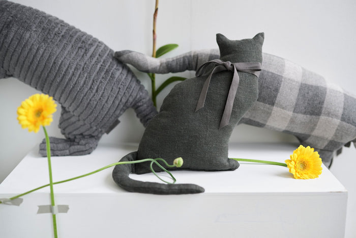 Fab Cat VENT LINEN Cat Cushion