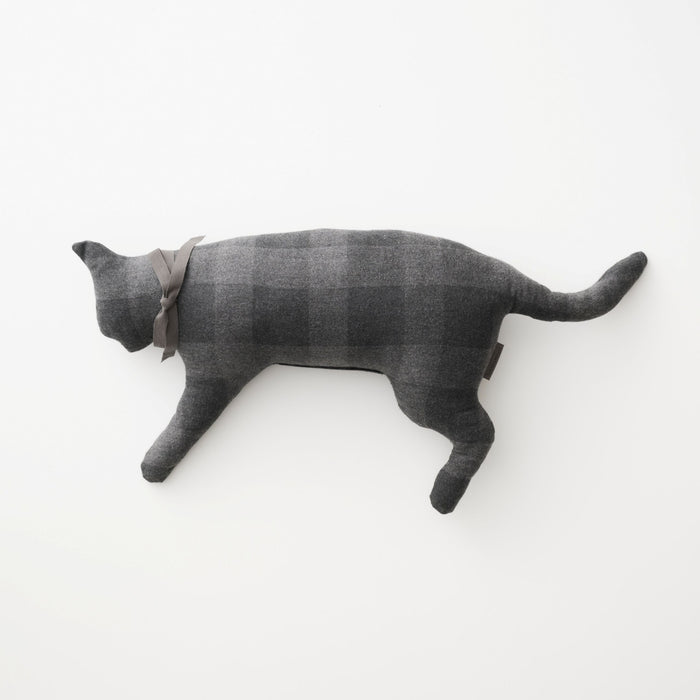 Fab Cat VENT CHECK Cat Body Pillow（予約販売）