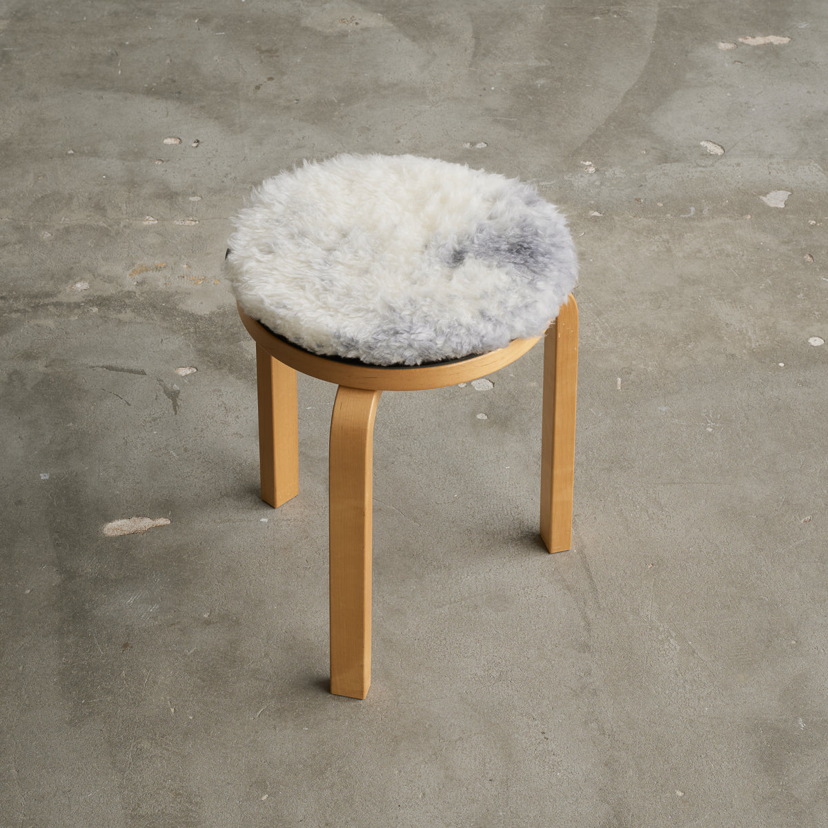 Flood of Light Wool Chair Pad