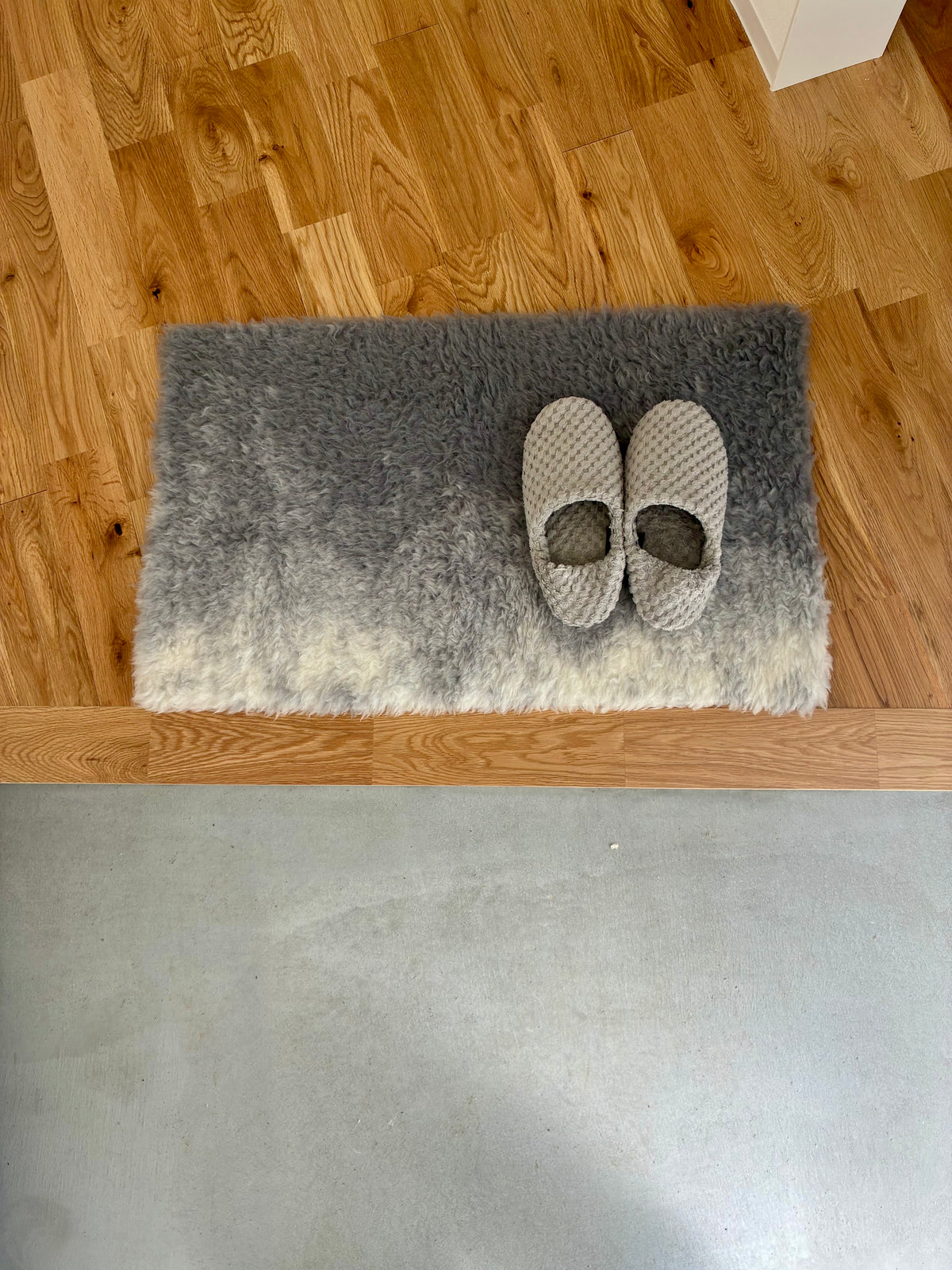 Flood of Light Wool Door Mat
