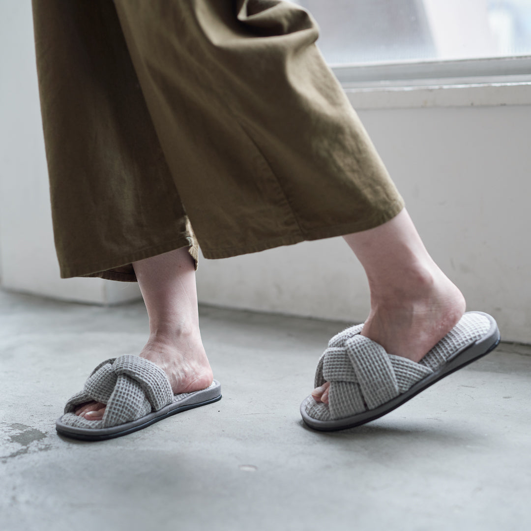 Roomshoes – LOOM&SPOOL