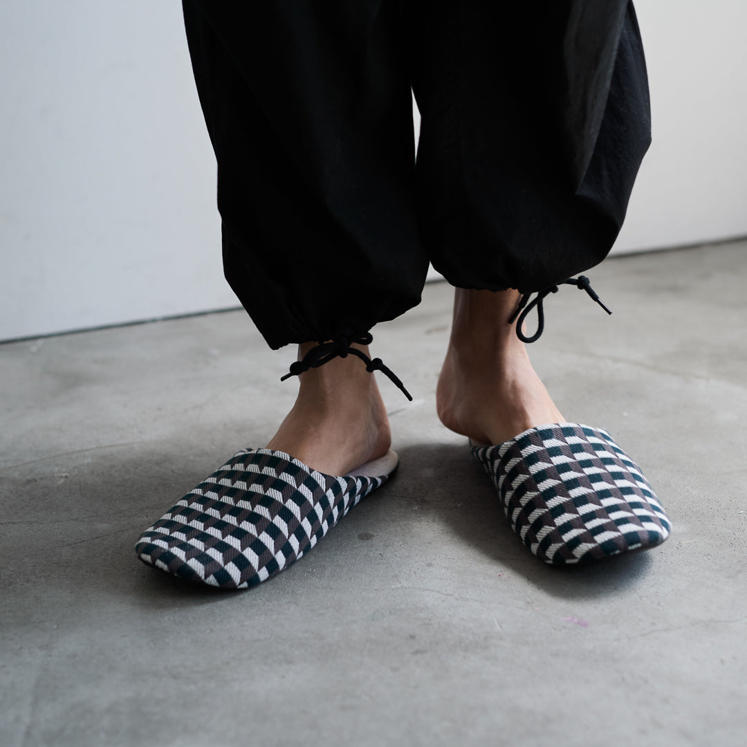 GeoVis soft slippers