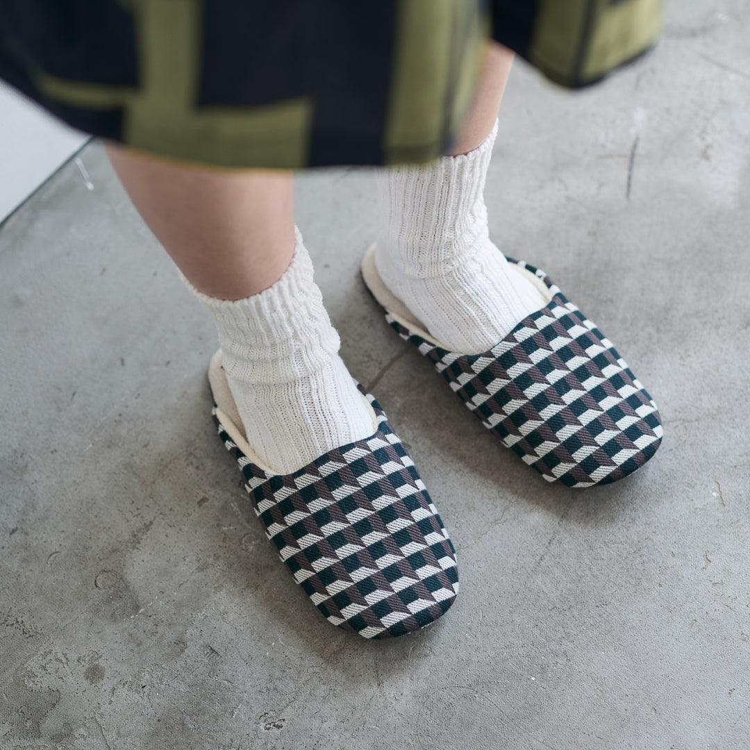 GeoVis soft slippers