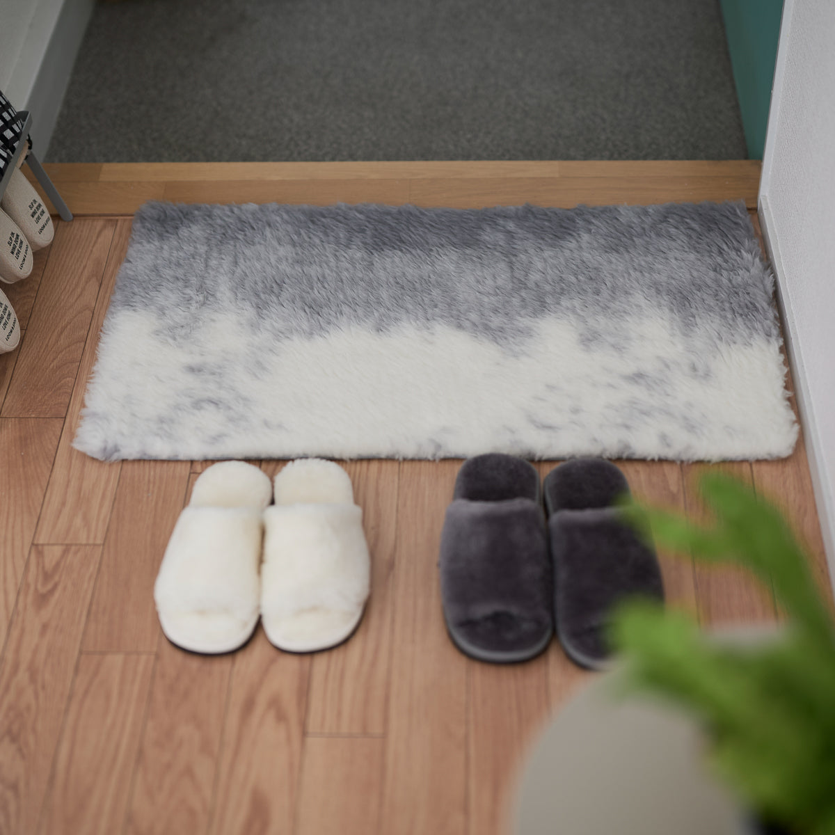 Flood of Light Wool Rug