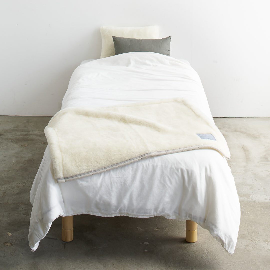 Rady♡シルキーモイスト ブランケット ホワイト